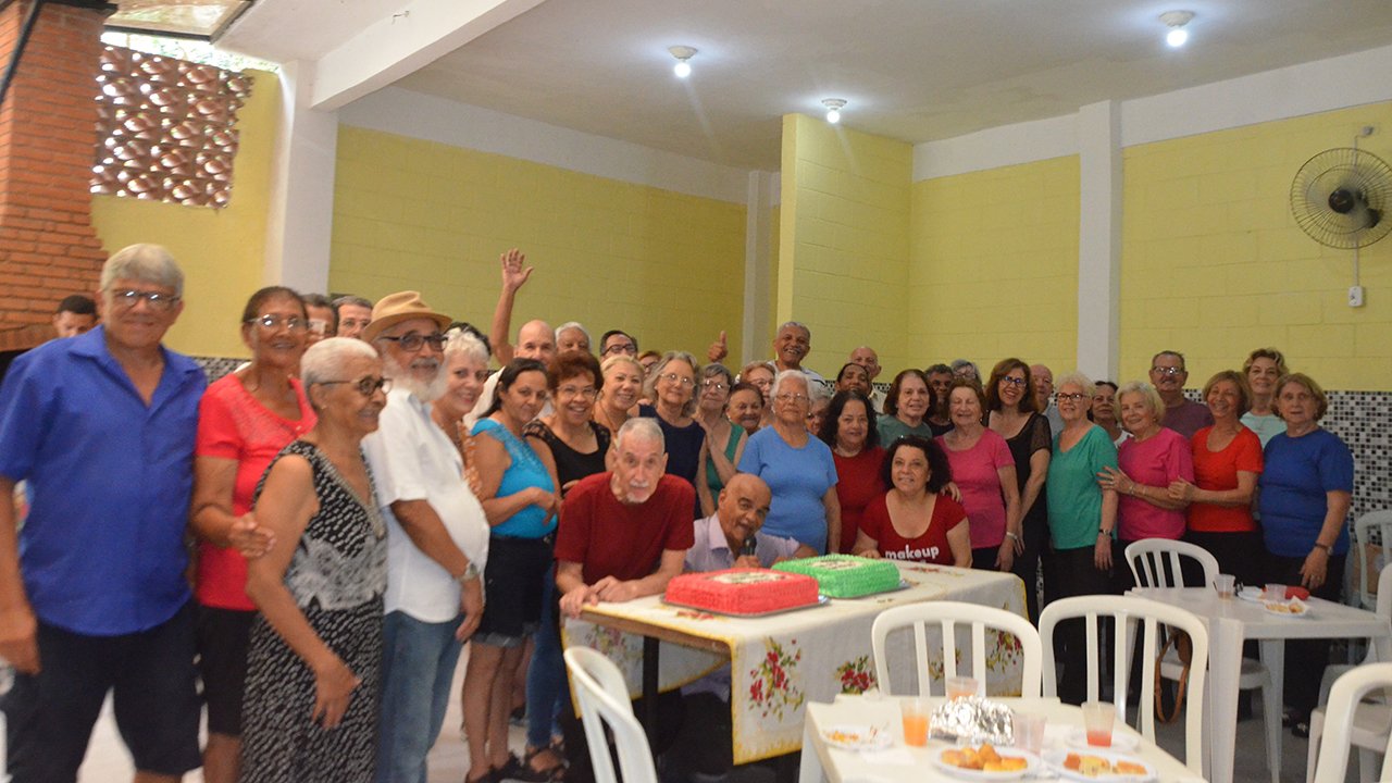 ANIVERSARIANTES DE NOVEMBRO E DEZEMBRO CELEBRAM MAIS UM ANO DE VIDA EM FESTA NA SEDE