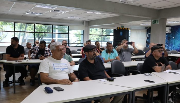 A reunião foi realizada na tarde do dia 18 de novembro